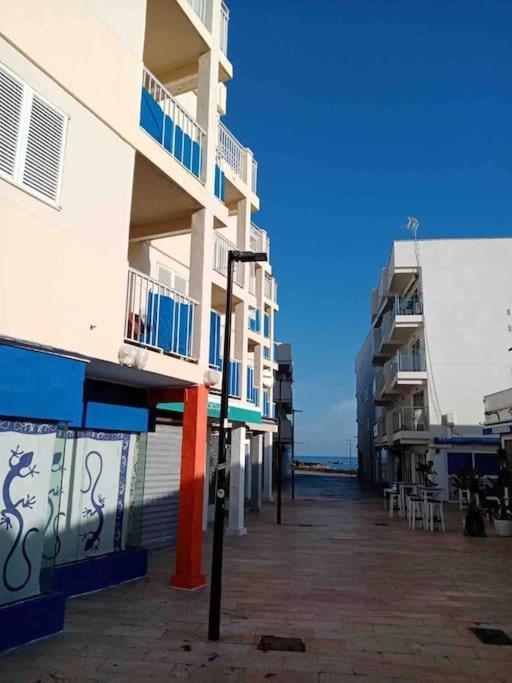 Appartamento Incantevole In Centro Es Pujols Exterior foto